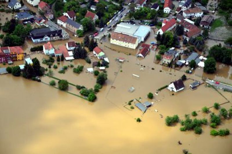 images/symbolbild_hochwasserschutz.jpg